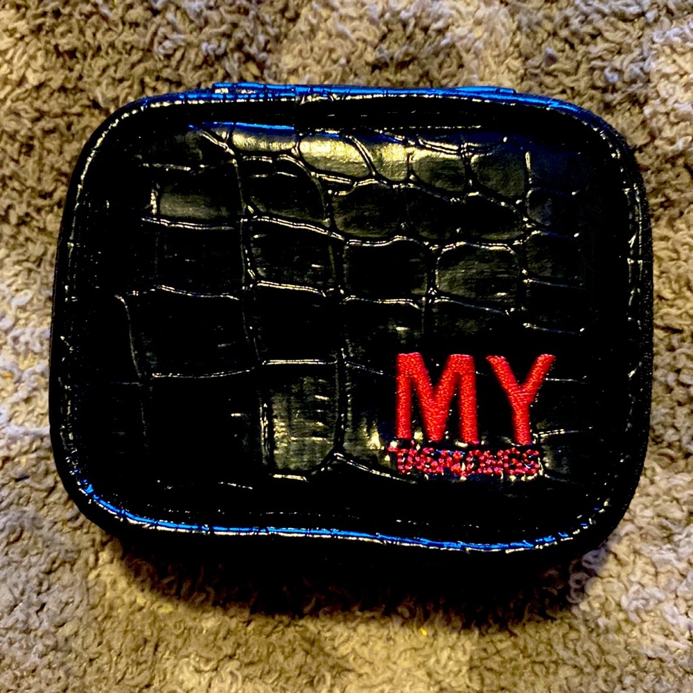My tagalong pill case